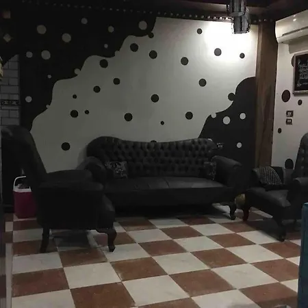 شقه ١٨٠ متر علي الرئيسي في شارع محمد فتحي Al Mansurah Exterior photo