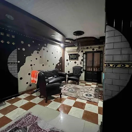 شقه ١٨٠ متر علي الرئيسي في شارع محمد فتحي Al Mansurah Exterior photo
